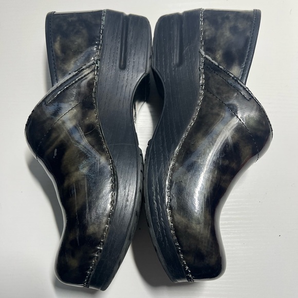 Dansko Black and Green Mules with Classic Design - Picture 5 of 8